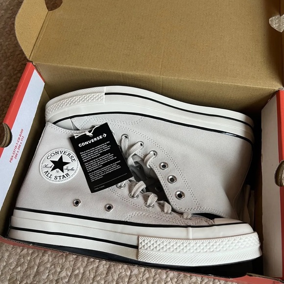Converse Shoes - NWT Converse Chuck 70 High Top Sneakers
